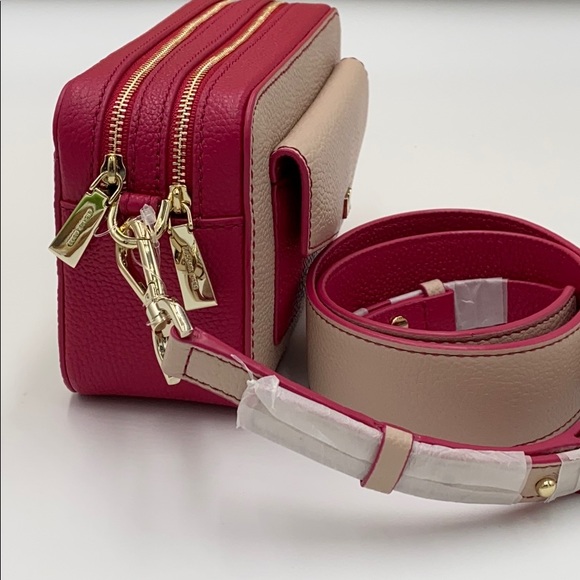 Micheal Kors CROSSBODIES SMALL POCKET CAMERA BAG - Picture 11 of 14